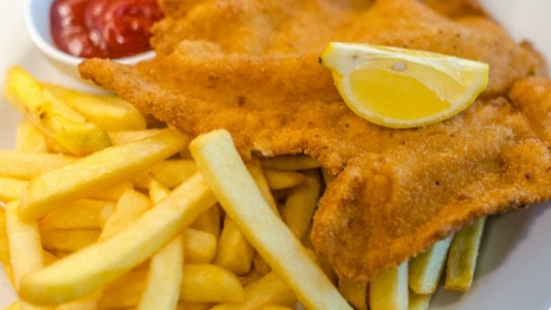 小食品代加工资质审核常被忽略的三个硬门槛